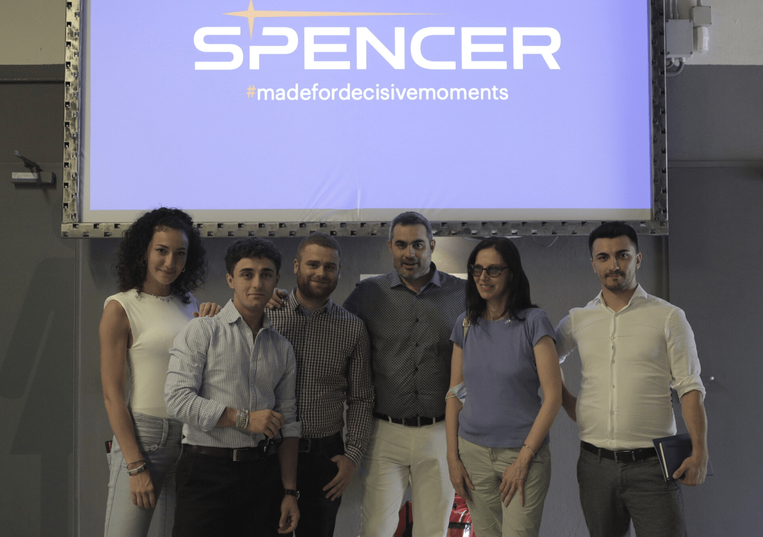INVIA IL TUO CV